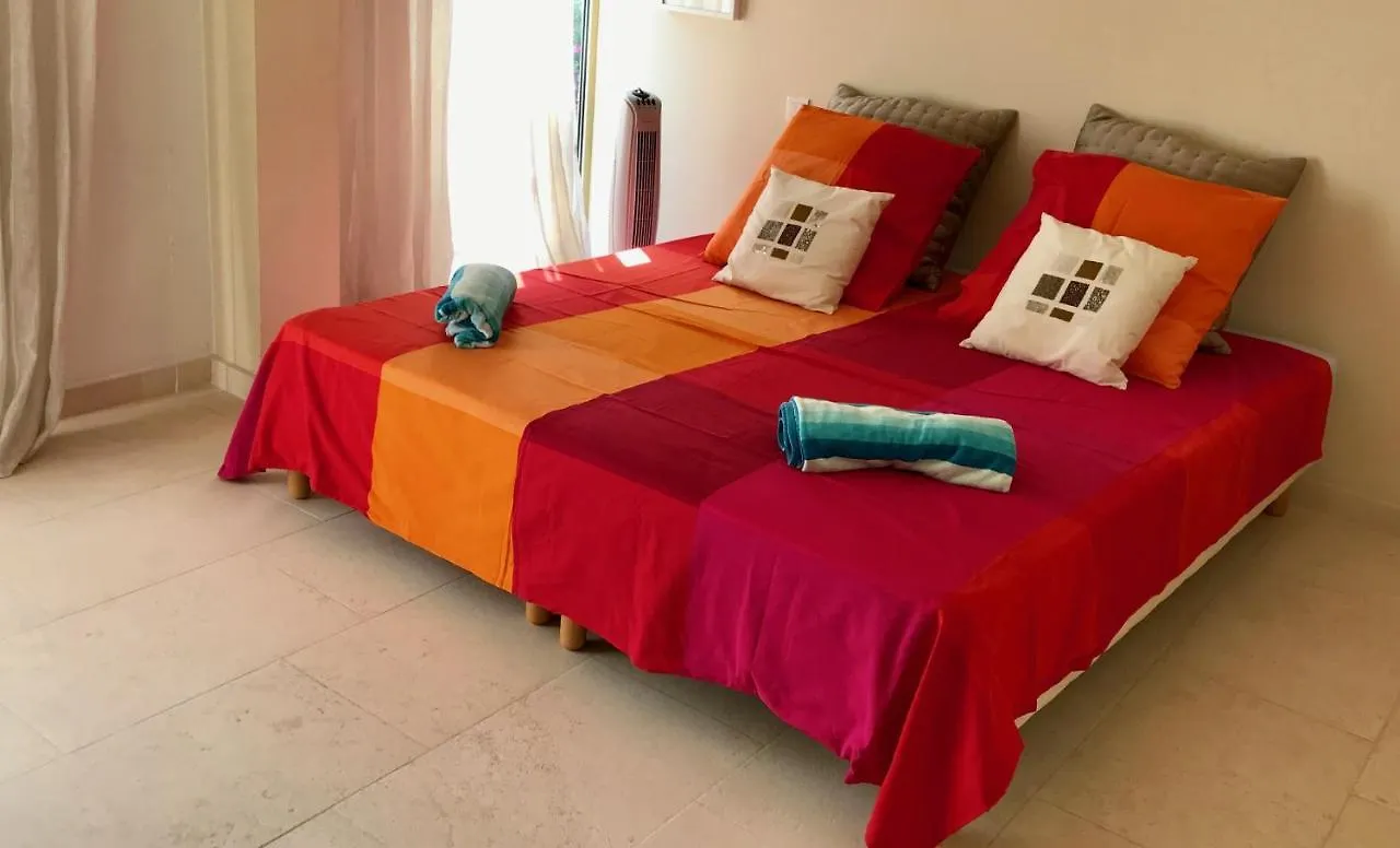 Independent One Bedroom Apartment Antibes